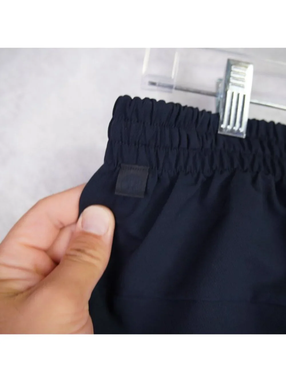 Lululemon Mnes New Venture Trouser Pants Sz Small Navy LM5AKBS Stretch Athletic